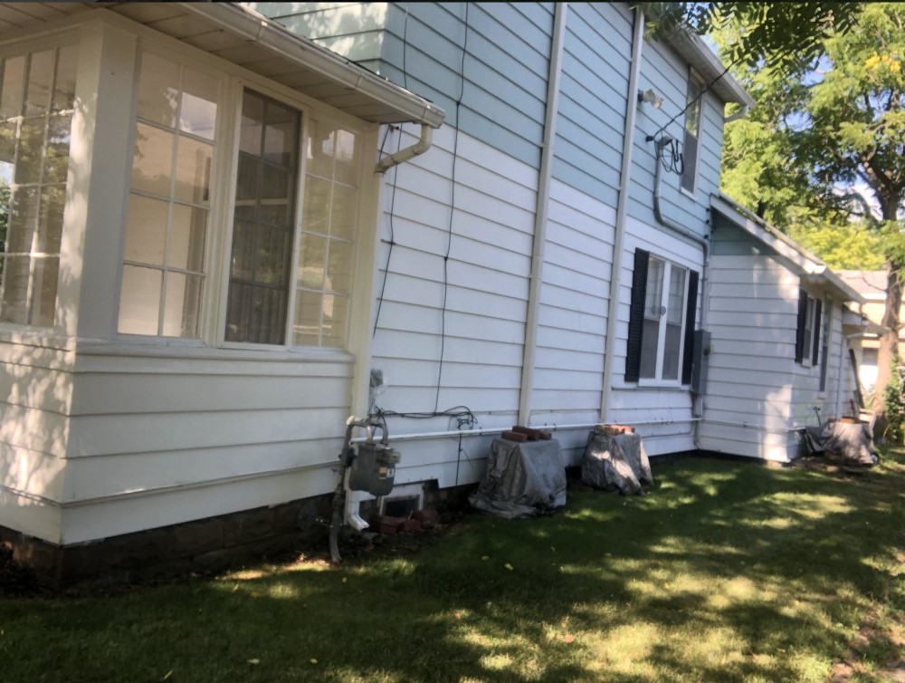 House Wash on Cherry Avenue in Marblehead, OH